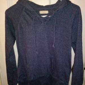 Women's sweatshirt